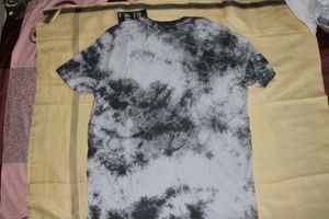 H&amp;M Tie Dye &#34;Pursue Paradise&#34; Tee