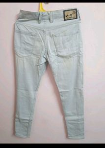 Light Wash High-Waisted Skinny Jeans