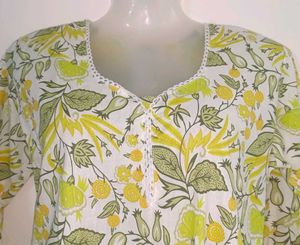 New Unused Floral Print Kurti