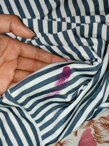 Old Stylish Offshoulder Top