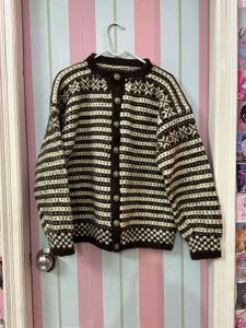 Vintage Knit Cardigan