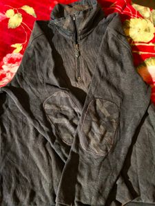 Burberry Quarter Zip Pullover