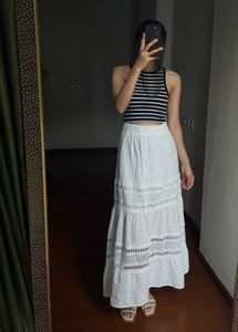 NEW LOOK Eyelet Lace Tiered White Maxi Skirt🤍