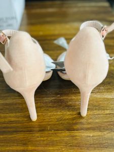 Never used with tag peach pink high heels