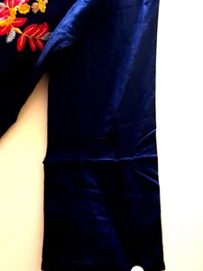 Stylish Dark Blue 🔵 Short Kurti,Only 120 Rupees!