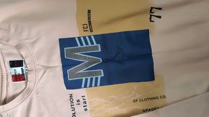 Beautiful SUPERIOR Quality Sweatshirt For Mens ❤️