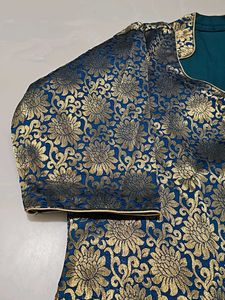 Beautiful Blue &amp; Gold Salwar Kameez Suit
