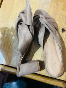 INC.5 Twist Front Mules