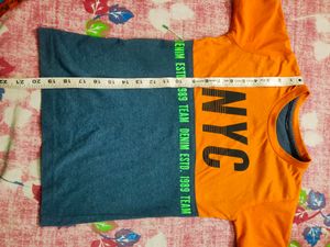 4 T-shirts