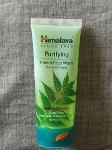 Himalaya Purifying Neem Face Wash