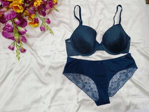 🇭🇲💫💗 Navy Blue Bra &amp; Panty Set