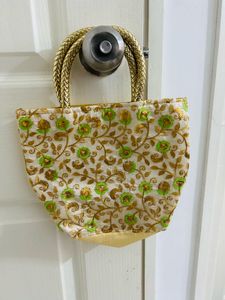 Ethnic Potli Bag With Free Earrings