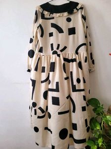 CREAM DRESS W/ COLLAR