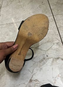 Used Black Open Block Heels 🩶