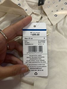 white shirt from trends