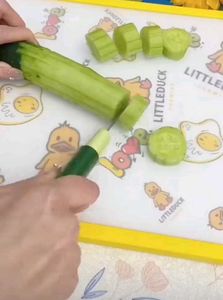 Portable Vegetable Peeler +Knife with Safe cover