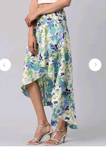 Floral Print Asymmetric Skirt