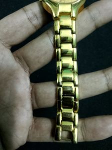 NEW NO USED 23.GOLD PLATETED HMT WATER RESISTANT WATCH FOR GIRLS &amp; WOMAN&#39;S.