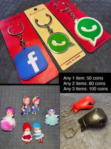 Set Of 2 Boxing Gloves Keychain