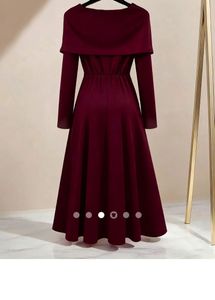Elegant Burgundy Midi Dress