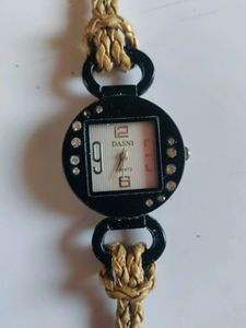 Watch With Changable Belt