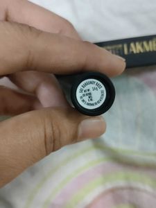 Lakme Beyond Matte Bullet Lipstick
