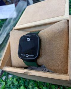 Premium Apple Logo Green Modern Watch