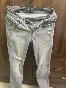 Nuon by West Side Distressed jeans | 28 Waist