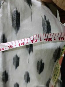 Ikat Kurta