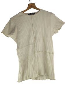 Elegant Ribbed Top