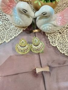 2 Pair Of Green &amp; Gold Earrings