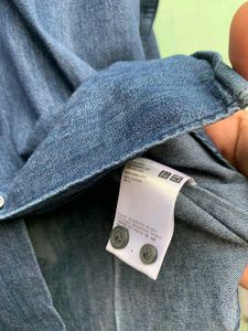 Uniqlo orignal Denim Shirt