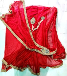 Beautiful Red Saree With Blouse