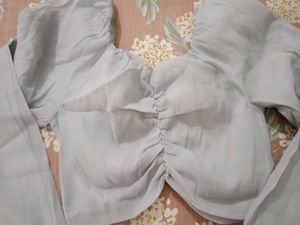 Chic Long Sleeve Crop Top