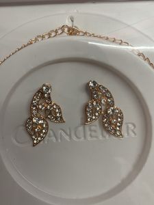 Neclace With Rosegold Base In AD Look