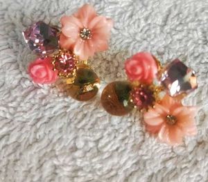 Everstylish Gemstone Earrings