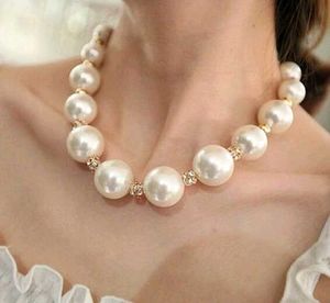 Elegant Pearl Necklace (any1 at 99)