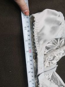 Elegant White Lace Bra 🔥