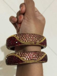 Sparkling Red &amp; Gold Bangles - Set of 2