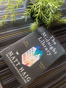 THE MIDNIGHT LIBRARY BY MATT HAIG