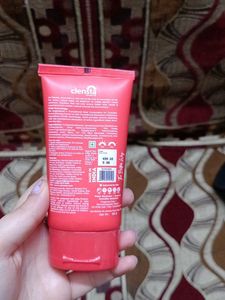 Clensta Red Aloe Vera Sunscreen SPF 50