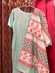 Light Blue Kurta Set With Printed Floral Dupatta