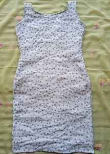 Voat  Neck Kurti