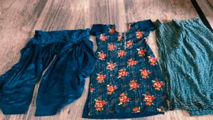 Floral Print Kurti &amp; Silk Salwar
