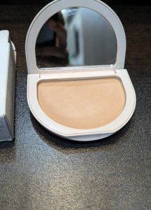 Rare Beauty Compact