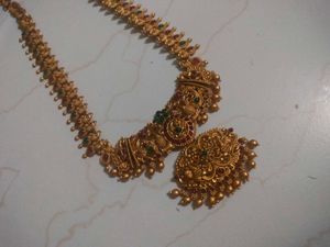 Elegant Gold Jewelry Set
