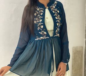 Elegant Navy &amp; White Dress