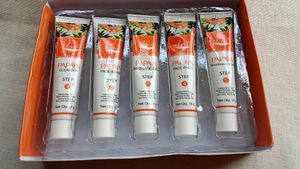 Papaya De-Pigmentation Facial Kit