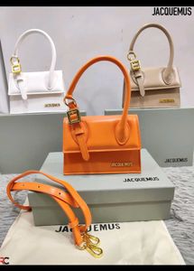 Jacquems Slingbags