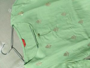 W Kurta